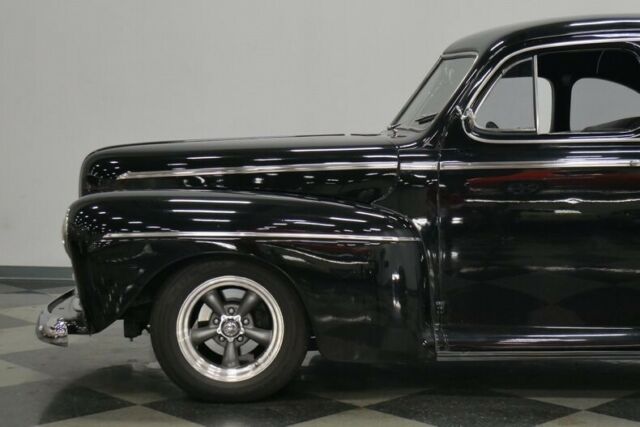 Ford Business Coupe 1946 image number 21