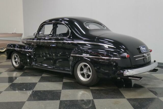 Ford Business Coupe 1946 image number 32