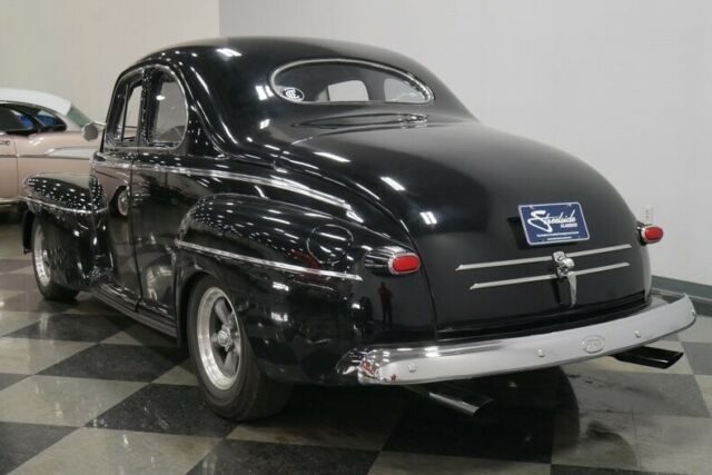 Ford Business Coupe 1946 image number 33