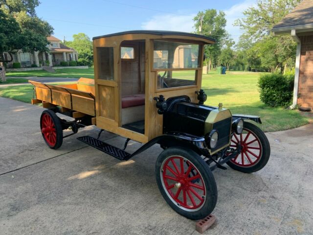 Ford Model T 1915 image number 2