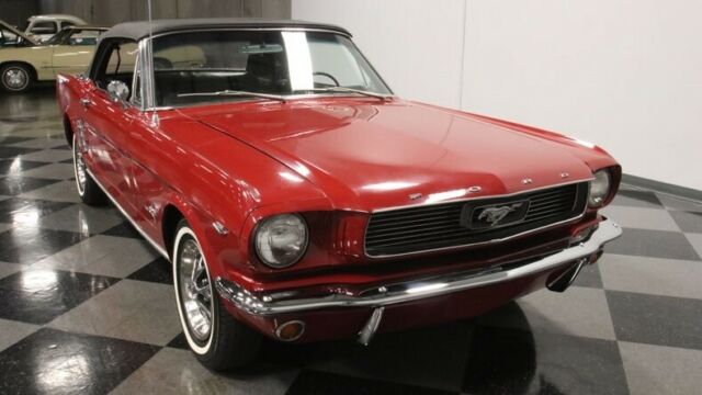 Ford Mustang 1966 image number 18