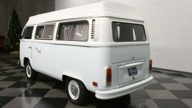 Volkswagen Bus/Vanagon 1974 image number 10