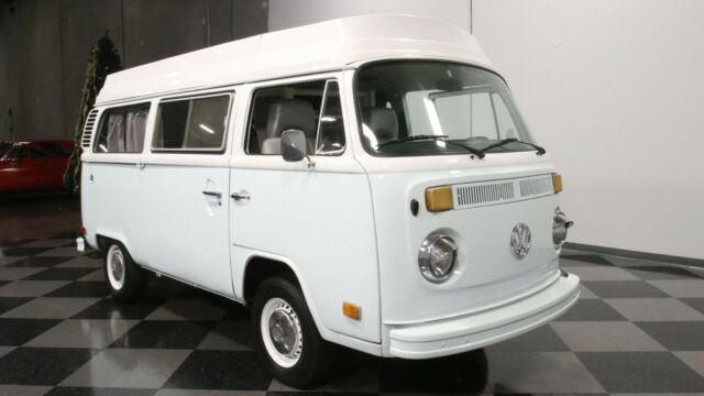 Volkswagen Bus/Vanagon 1974 image number 12