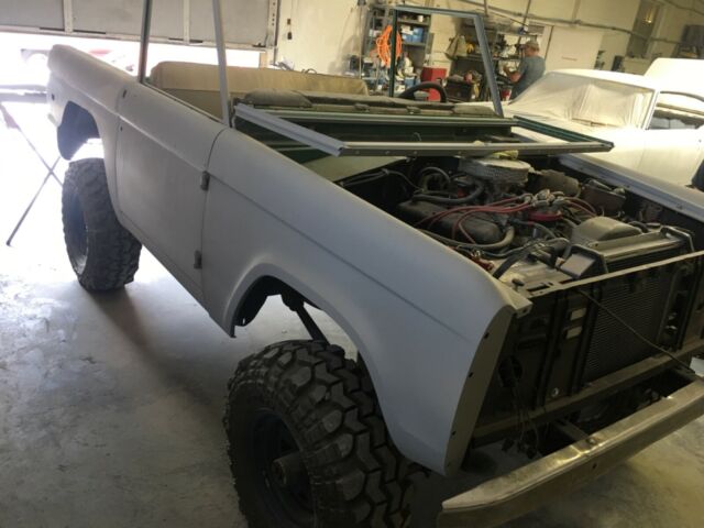 Ford Bronco 1971 image number 24