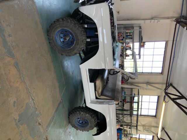 Ford Bronco 1971 image number 25