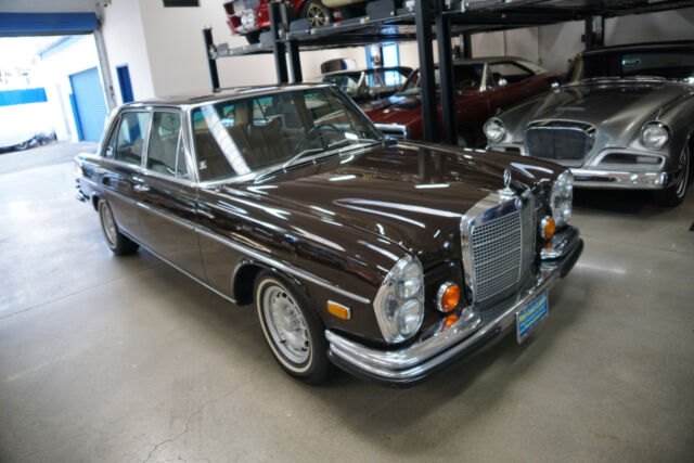 Mercedes-Benz 300SEL 6.3  V8 SEDAN 1971 image number 28