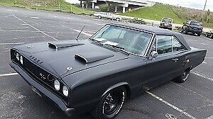 Dodge Coronet 1967 image number 0