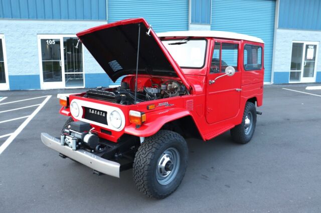 Toyota Land Cruiser 1973 image number 21