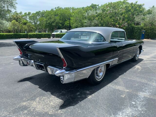 Cadillac Brougham 1958 image number 28