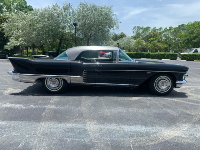 Cadillac Brougham 1958 image number 29