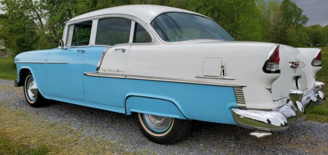 Chevrolet Bel Air/150/210 1955 image number 3