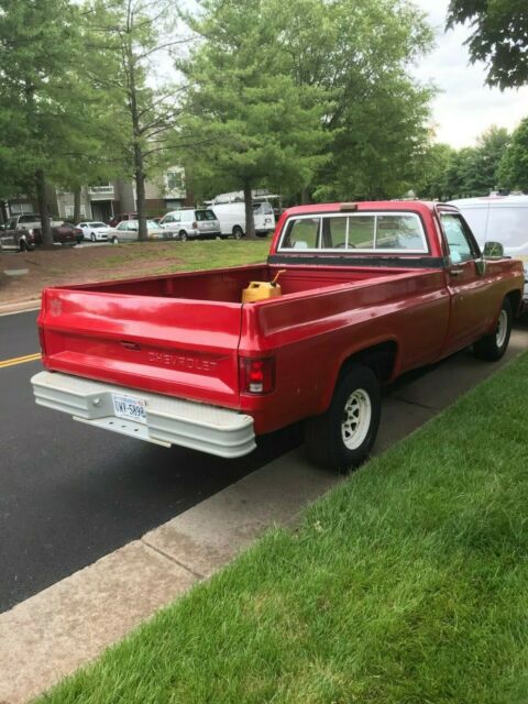 Chevrolet C-10 1977 image number 2