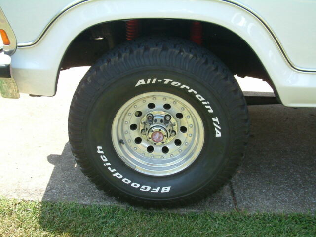 Ford Bronco 1978 image number 25