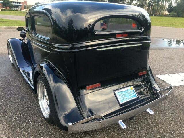 Chevrolet sedan 1934 image number 28