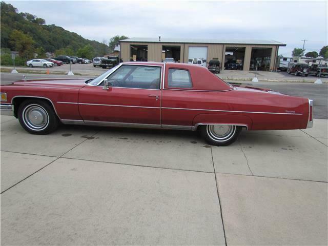 Cadillac DeVille 1975 image number 7