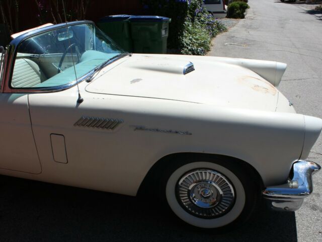 Ford Thunderbird 1957 image number 10