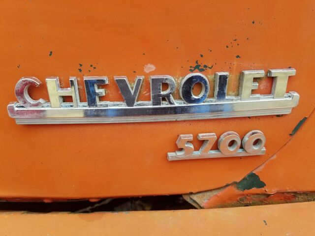 Chevrolet Truck 1949 image number 20