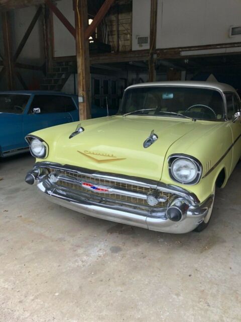 Chevrolet Bel Air/150/210 1957 image number 19