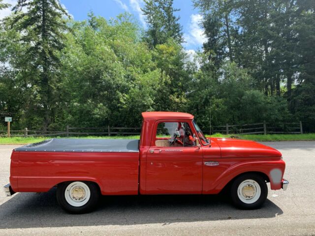 Ford F-100 1965 image number 0