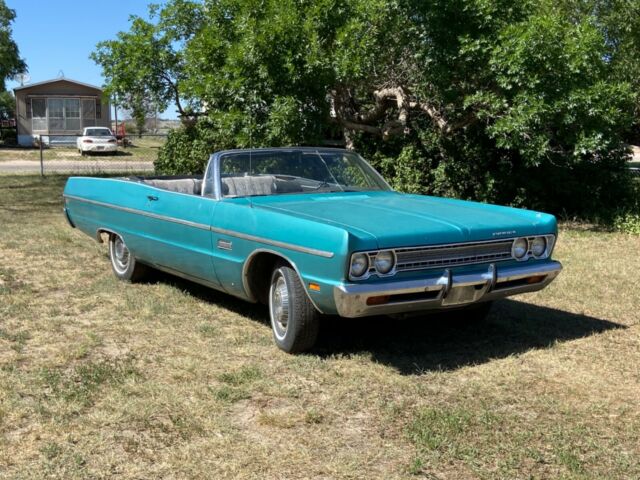 Plymouth Fury 1969 image number 18