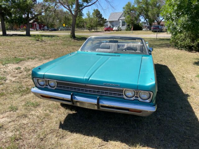 Plymouth Fury 1969 image number 30