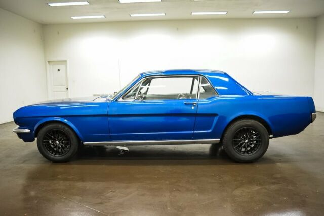 Ford Mustang 1966 image number 3