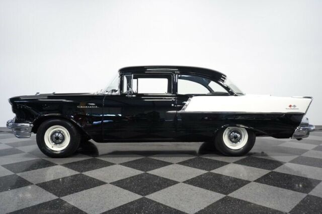 Chevrolet Bel Air/150/210 1957 image number 2