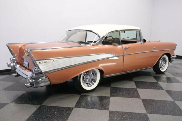 Chevrolet Bel Air/150/210 1957 image number 14