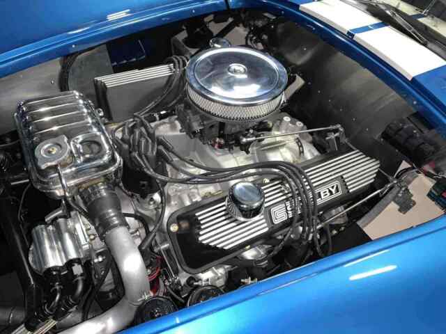 Ford Cobra 1965 image number 20