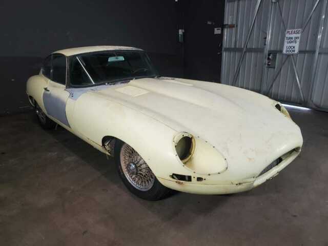 Jaguar E-Type 1963 image number 3