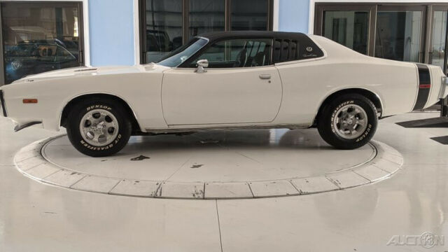 Dodge Charger 1973 image number 2