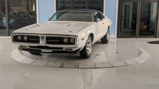 Dodge Charger 1973 image number 24