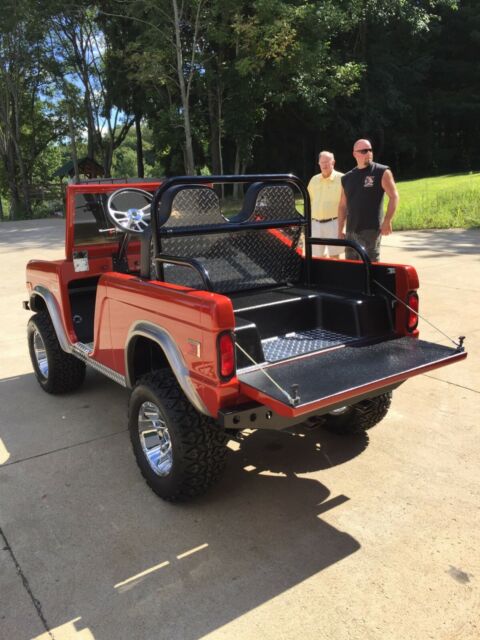 Ford Bronco 1973 image number 1