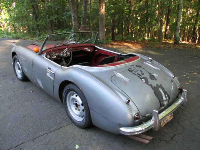 Austin Healey 100-6 1959 image number 29