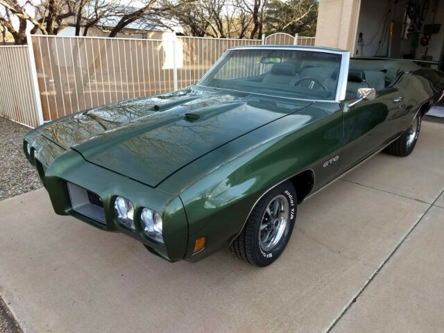 Pontiac GTO 1970 image number 0