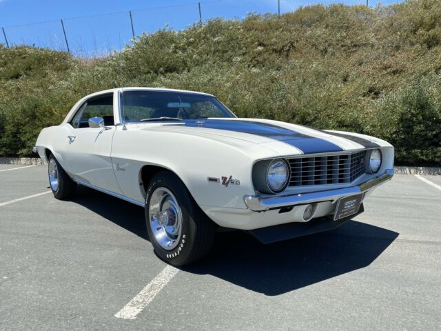 Chevrolet Camaro 1969 image number 14