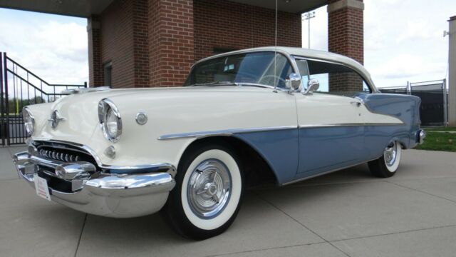 Oldsmobile Super 88 1955 image number 1