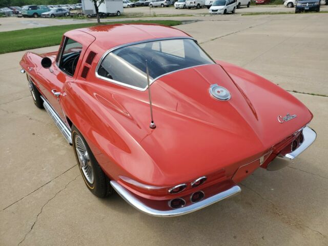 Chevrolet Corvette 1964 image number 37