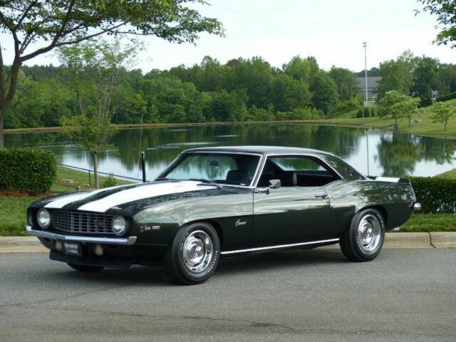 Chevrolet Camaro 1969 image number 2