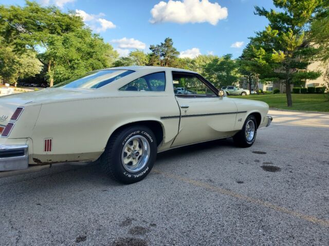 Oldsmobile Cutlass 5.7 1975 image number 38