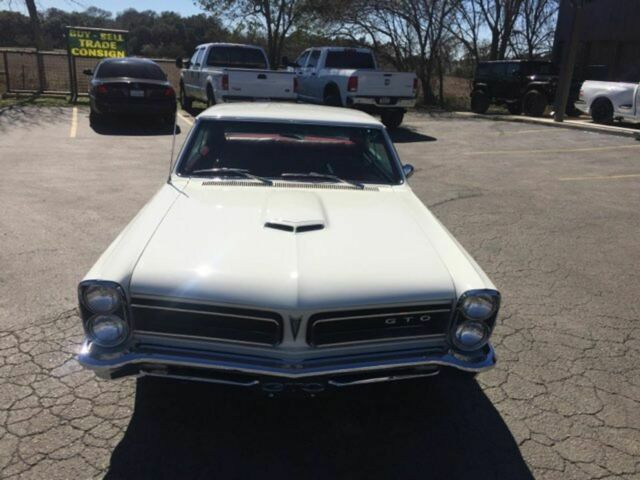 Pontiac GTO 1965 image number 2