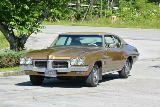 Pontiac Le Mans 1970 image number 0