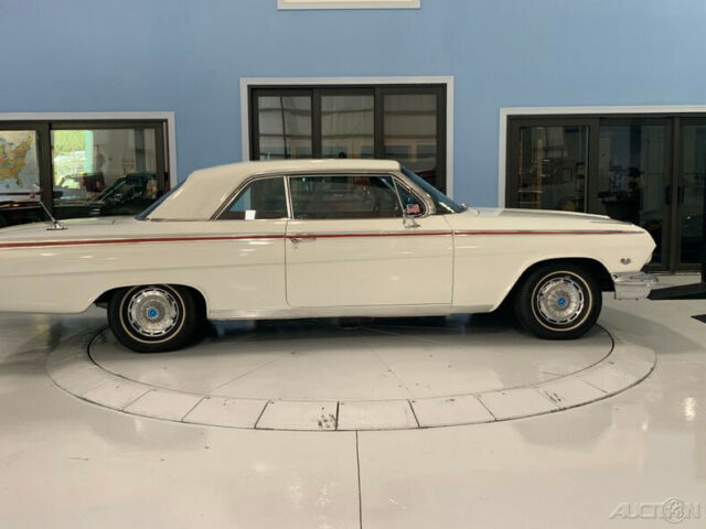 Chevrolet Impala 1962 image number 28