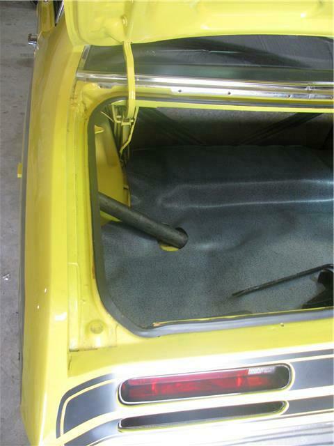 Plymouth Duster 1970 image number 3