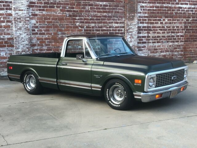 Chevrolet C-10 1971 image number 12