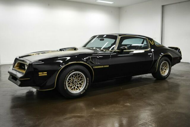 Pontiac Firebird 1978 image number 2