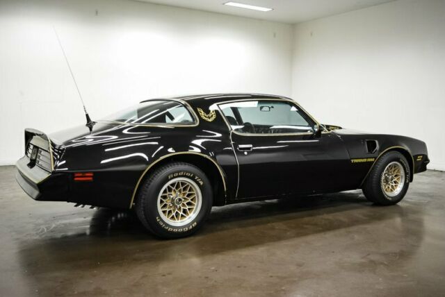 Pontiac Firebird 1978 image number 29