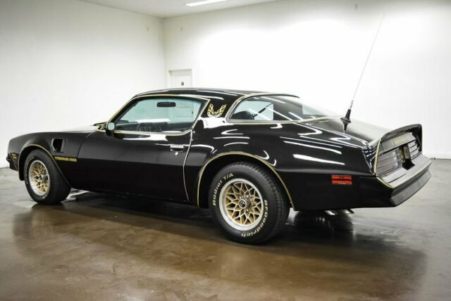 Pontiac Firebird 1978 image number 4