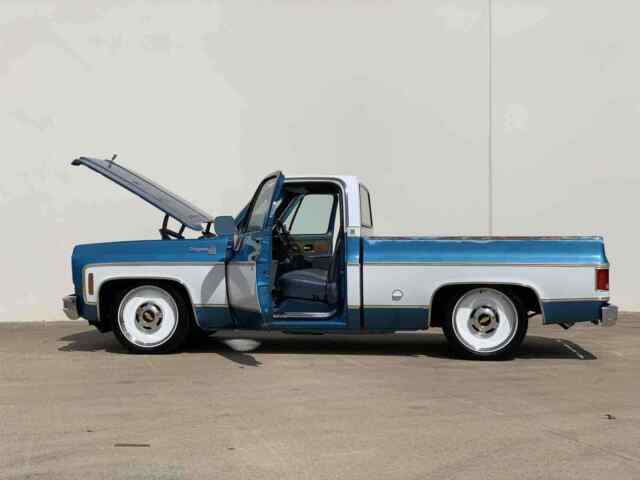 Chevrolet C10/K10 1977 image number 2