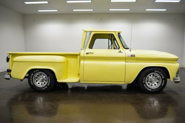 Chevrolet C-10 1965 image number 7